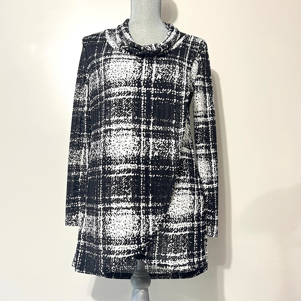 Papa Vancouver Long-sleeve Tunic Top Black & White Plaid Size Medium Cozy Fall